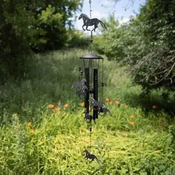OUTDOOR Decorations Garden Decor - Horses Wild